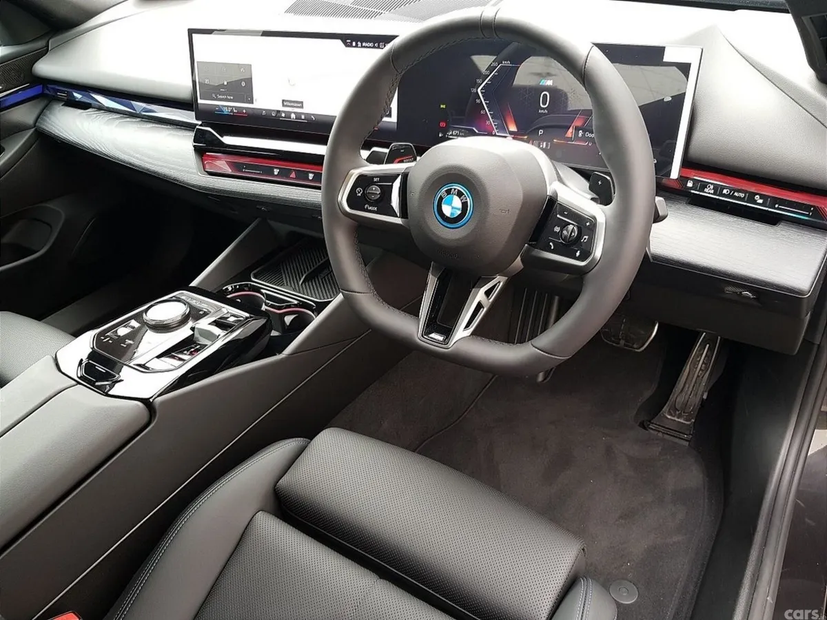 BMW 5-Series Saloon, Petrol Plug-in Hybrid, 2026, Grey