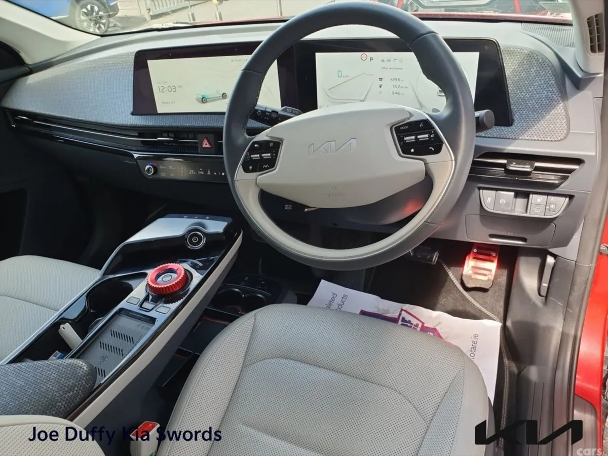 Kia EV6 MPV, Electric, 2024, Red