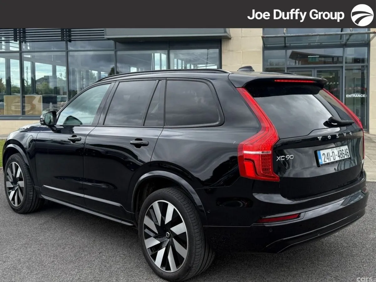 Volvo XC90 SUV, Petrol Plug-in Hybrid, 2024, Black