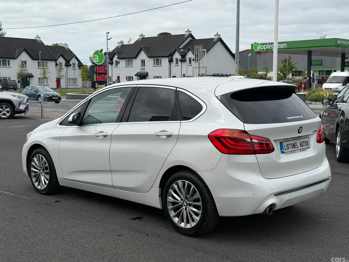 BMW 2-Series Hatchback, Diesel, 2019, White