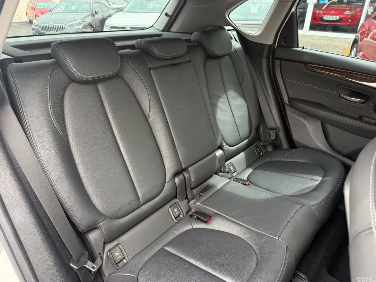 BMW 2-Series Hatchback, Diesel, 2019, White