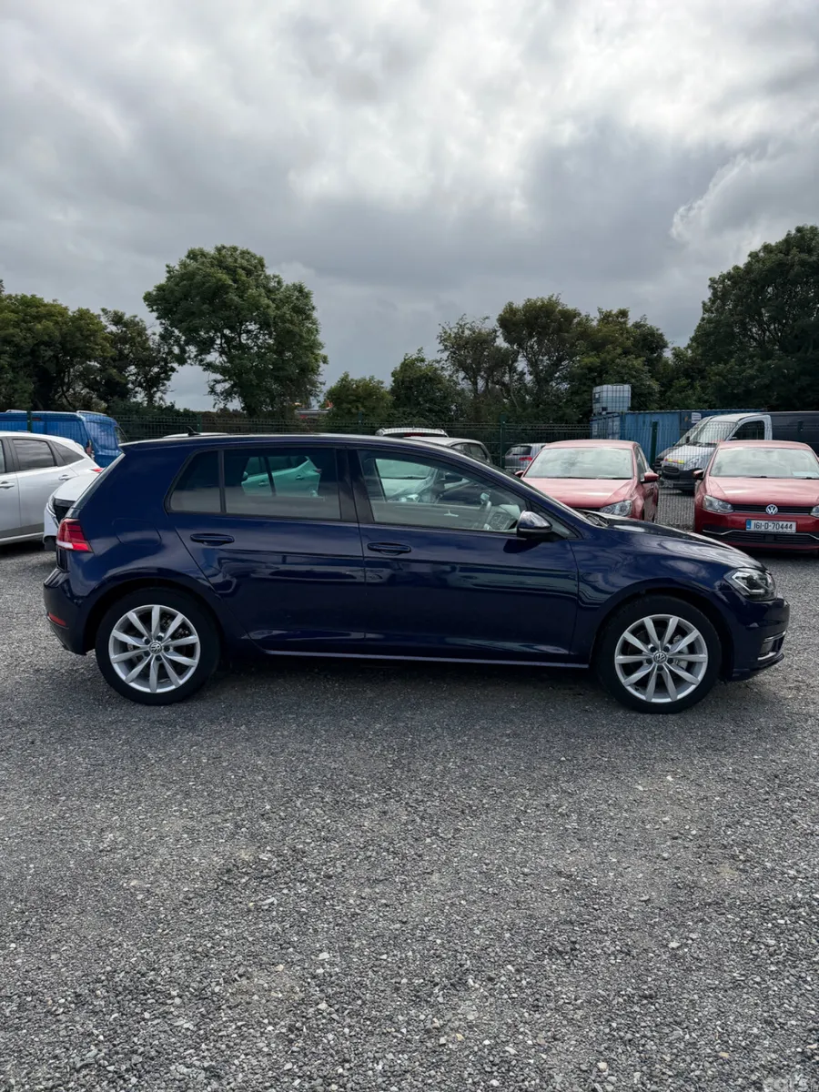 Volkswagen Golf Hatchback, Petrol, 2019, Blue