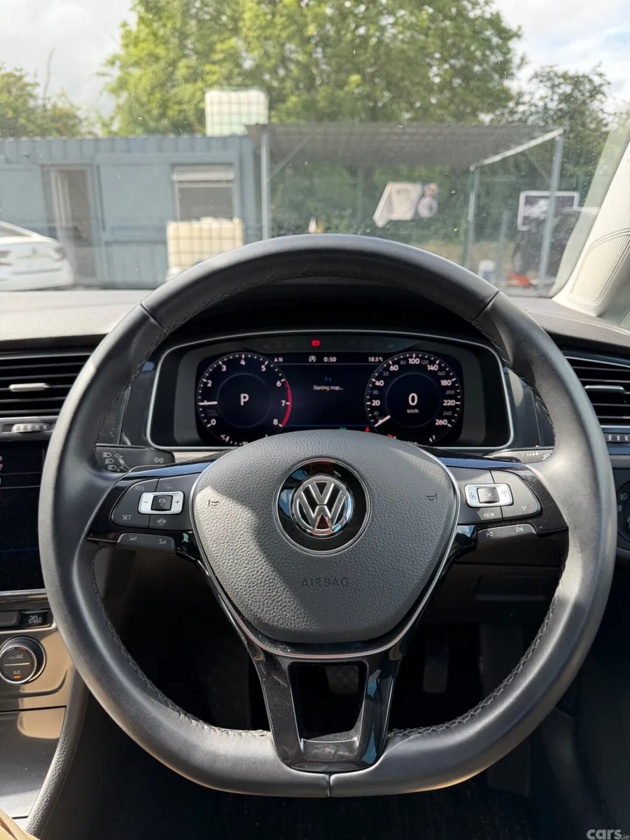 Volkswagen Golf Hatchback, Petrol, 2019, Blue