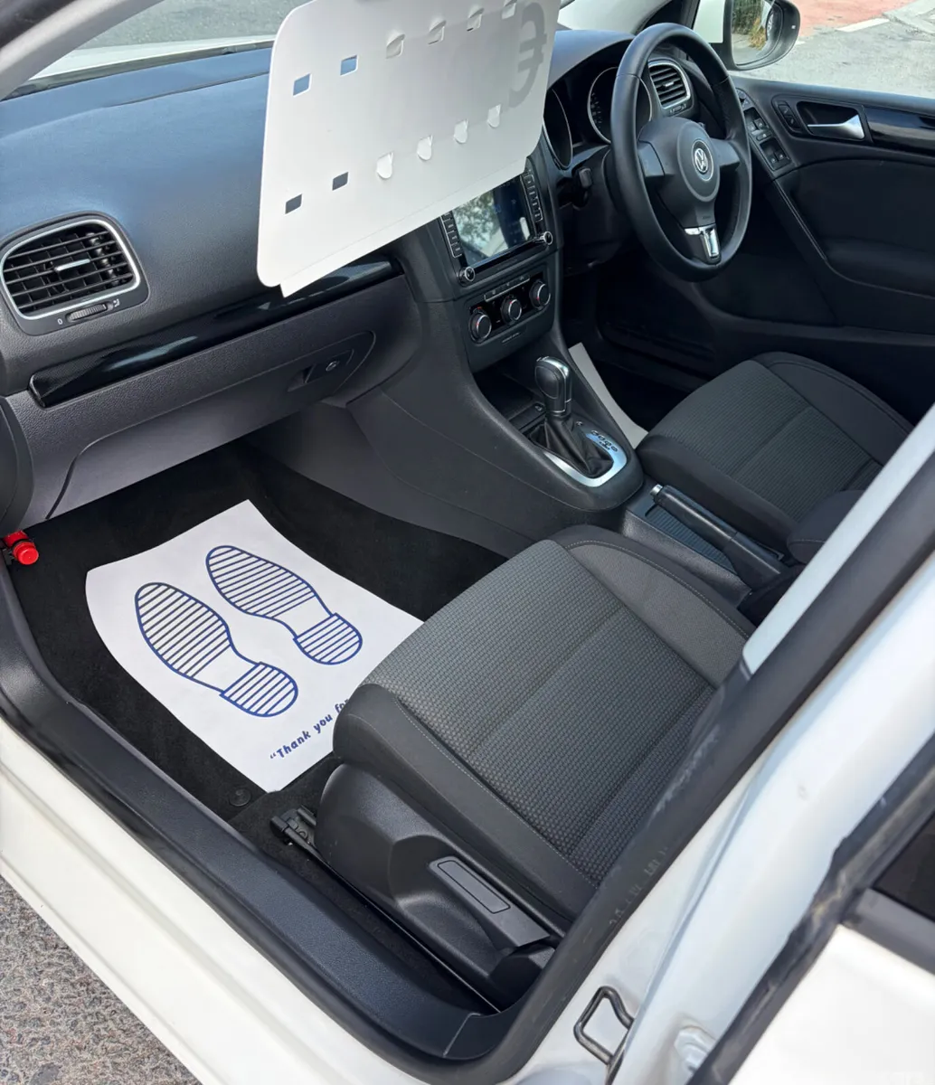 Volkswagen Golf Hatchback, Petrol, 2012, White