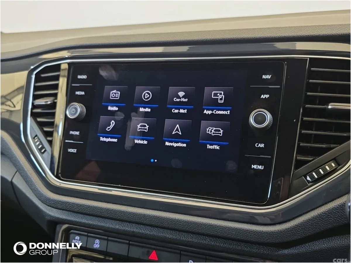 Volkswagen T-Roc Hatchback, Diesel, 2018, White