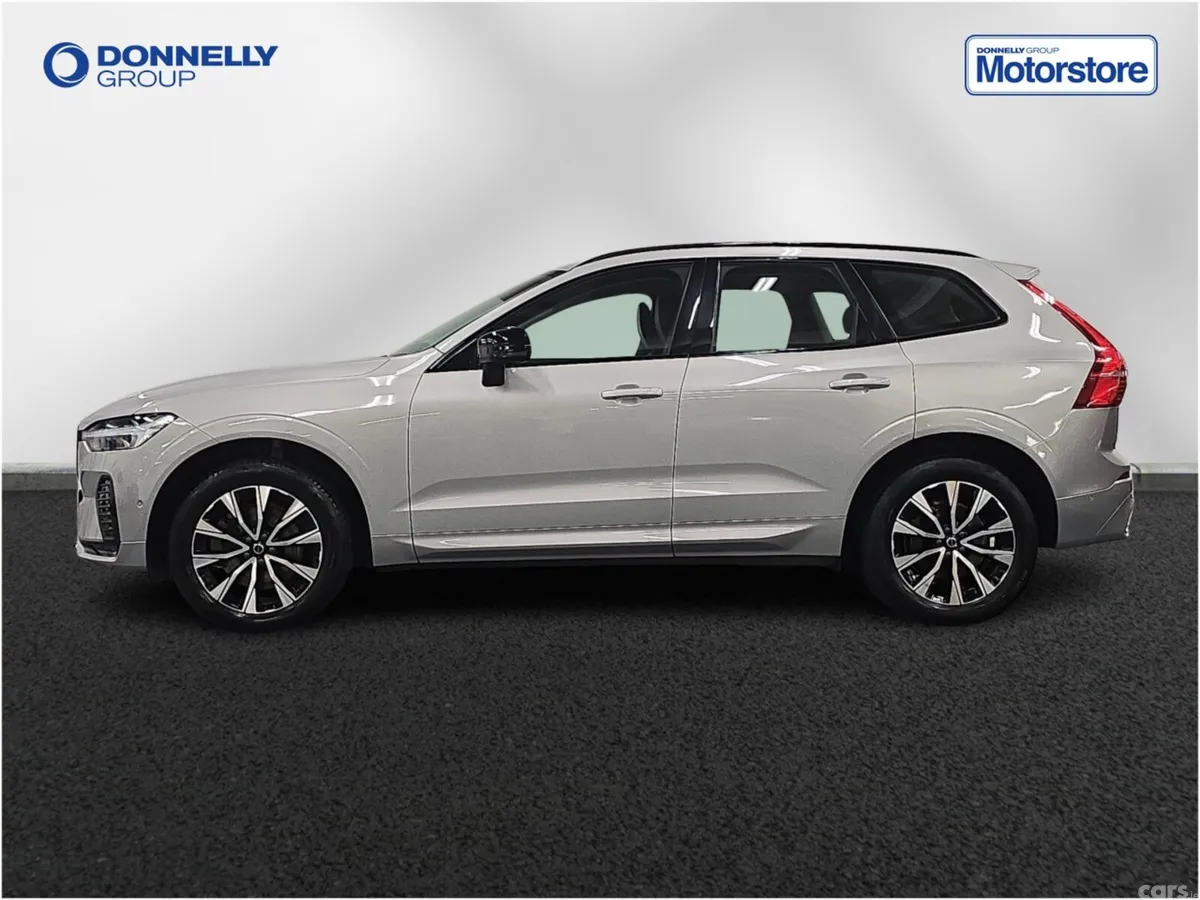 Volvo XC60 Estate, Diesel, 2023, Silver