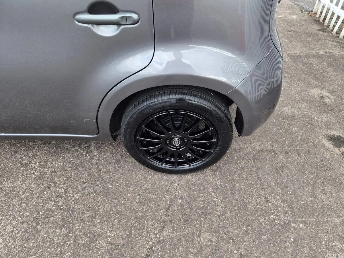 Nissan Cube MPV, Petrol, 2018, Grey