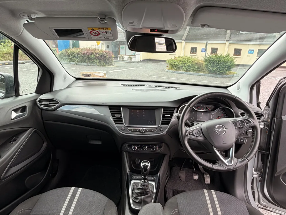 Opel Crossland SUV, Diesel, 2023, Grey