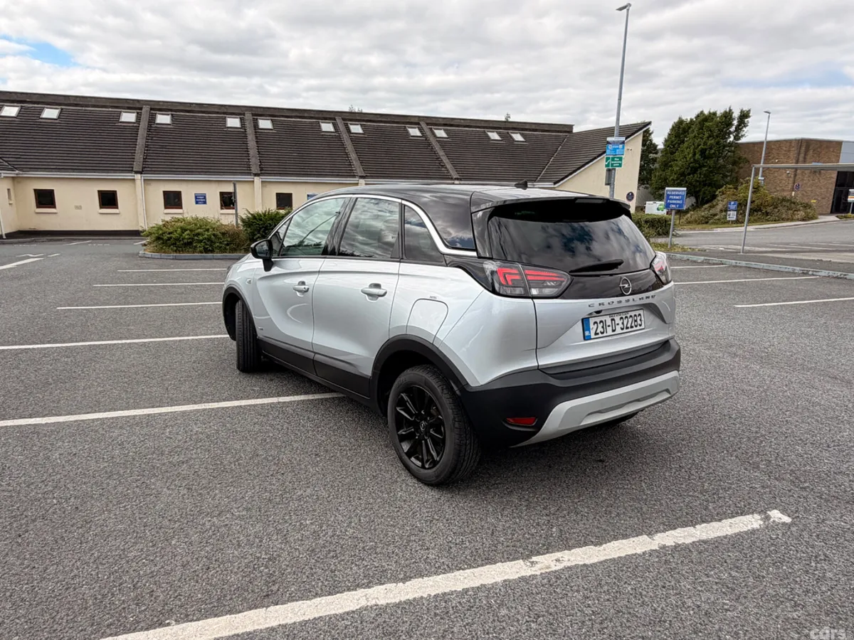 Opel Crossland SUV, Diesel, 2023, Grey