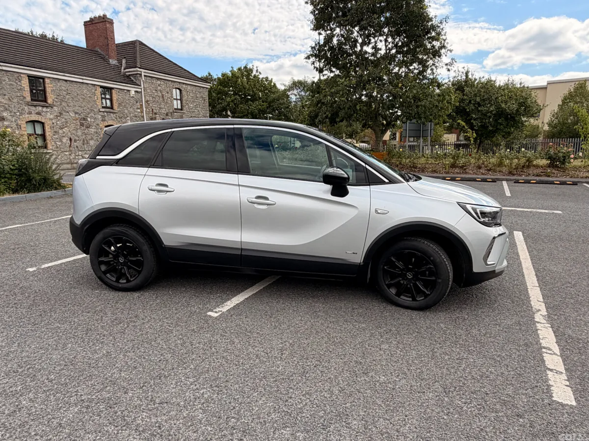 Opel Crossland SUV, Diesel, 2023, Grey