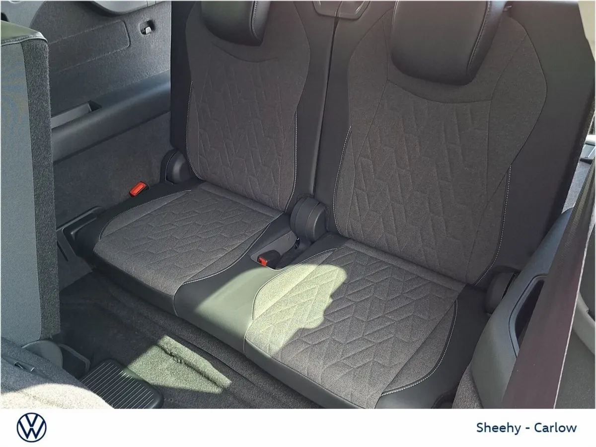 Volkswagen Tayron MPV, Diesel, 2027, Silver