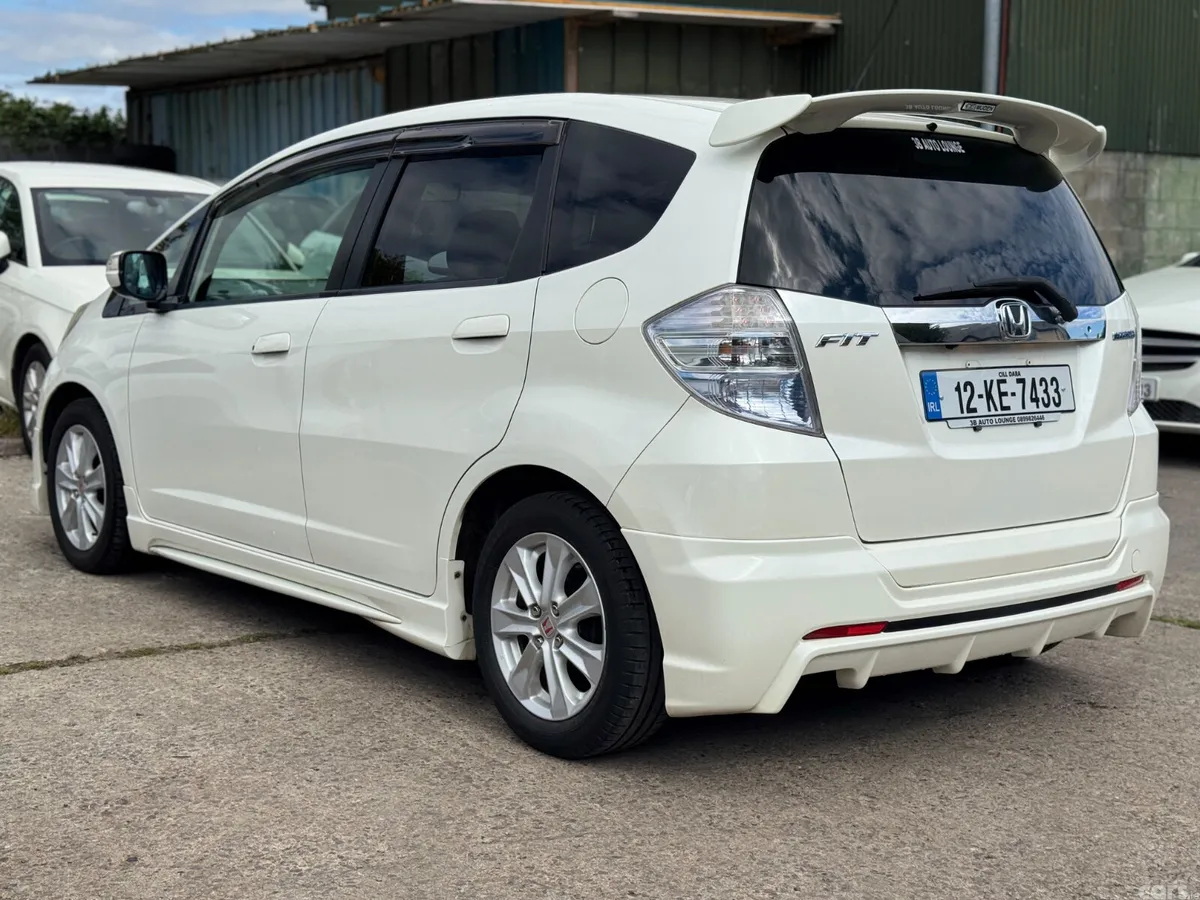 Honda Fit Hatchback, Petrol Hybrid, 2012, White