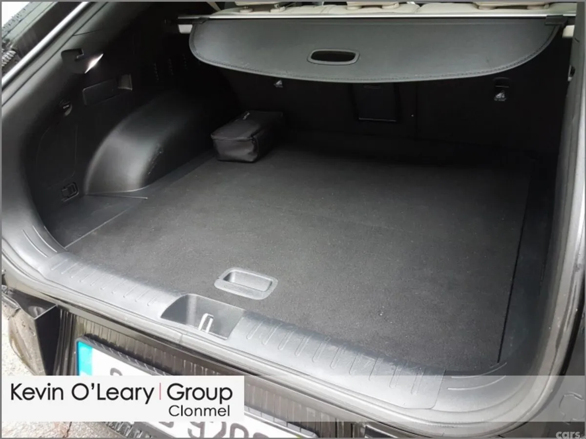 Kia EV6 MPV, Electric, 2023, Black