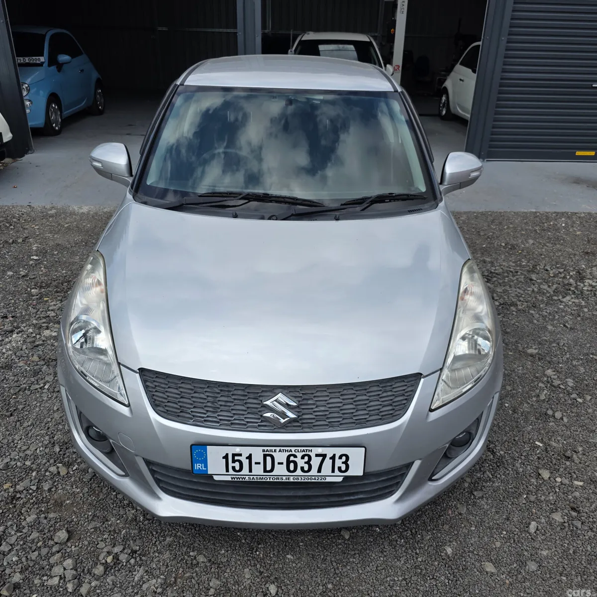 Suzuki Swift Hatchback, Petrol, 2015, Silver