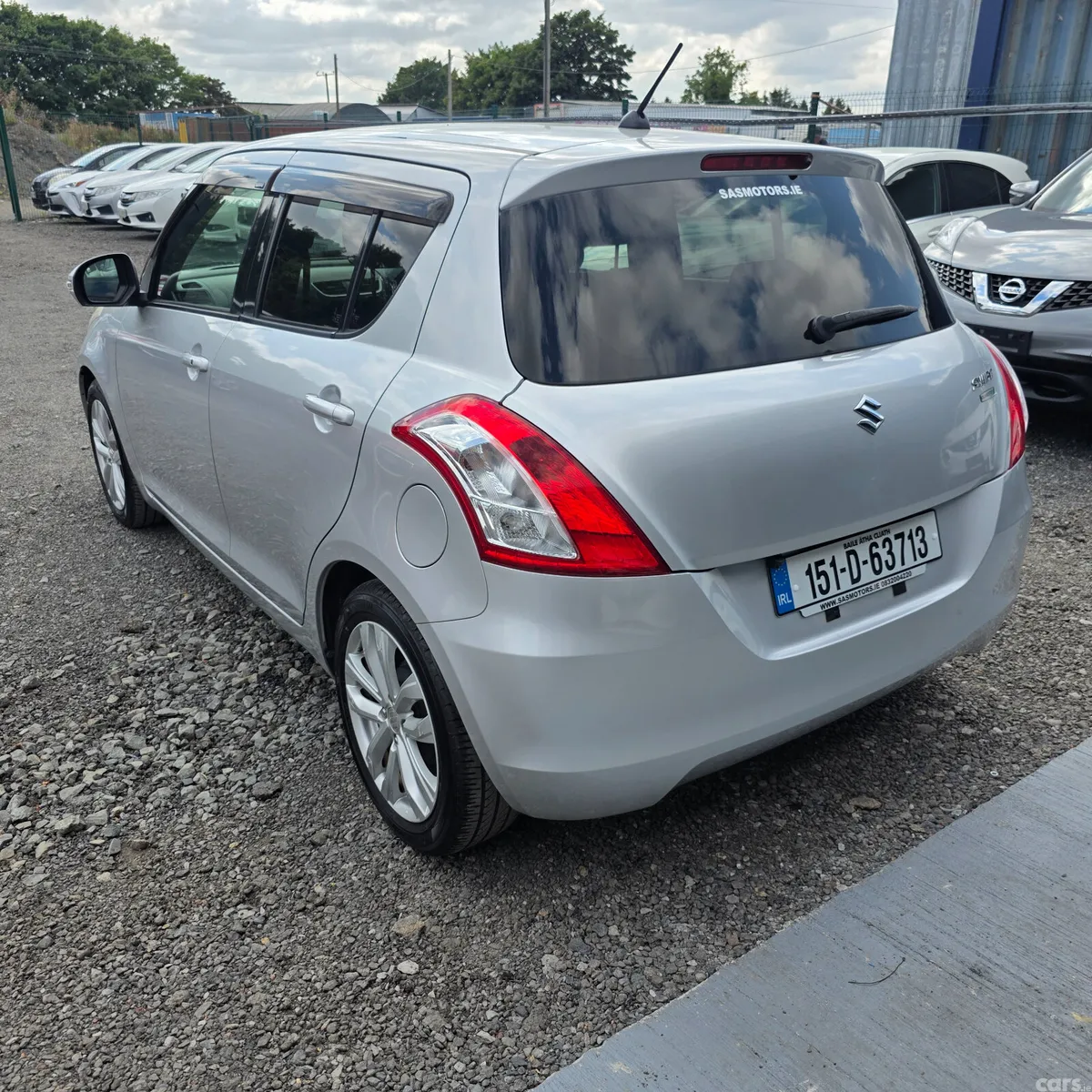 Suzuki Swift Hatchback, Petrol, 2015, Silver