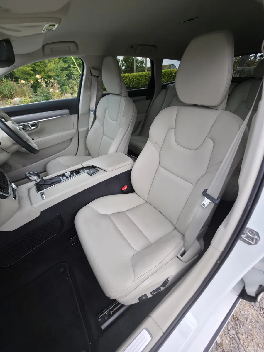 Volvo V90 Estate, Diesel, 2020, White