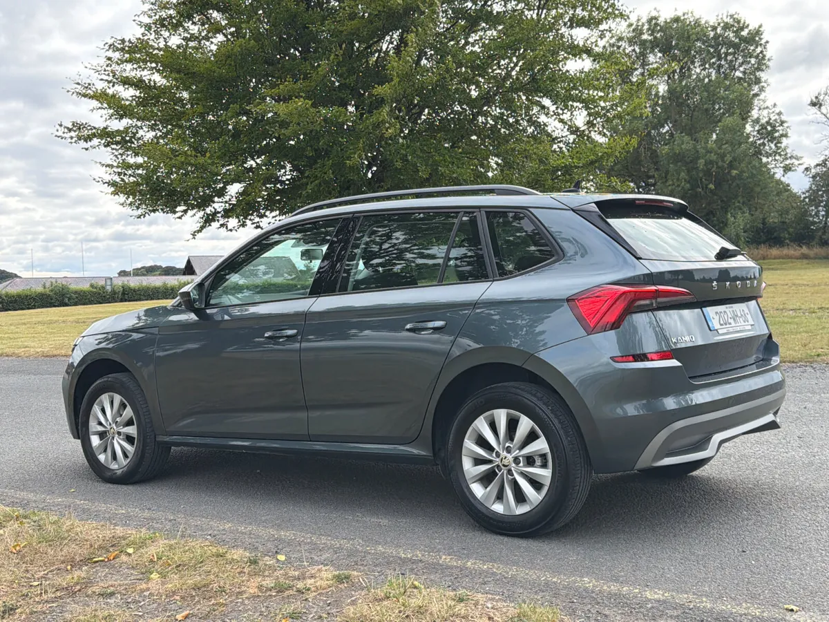 Skoda Kamiq Hatchback, Petrol, 2020, Grey