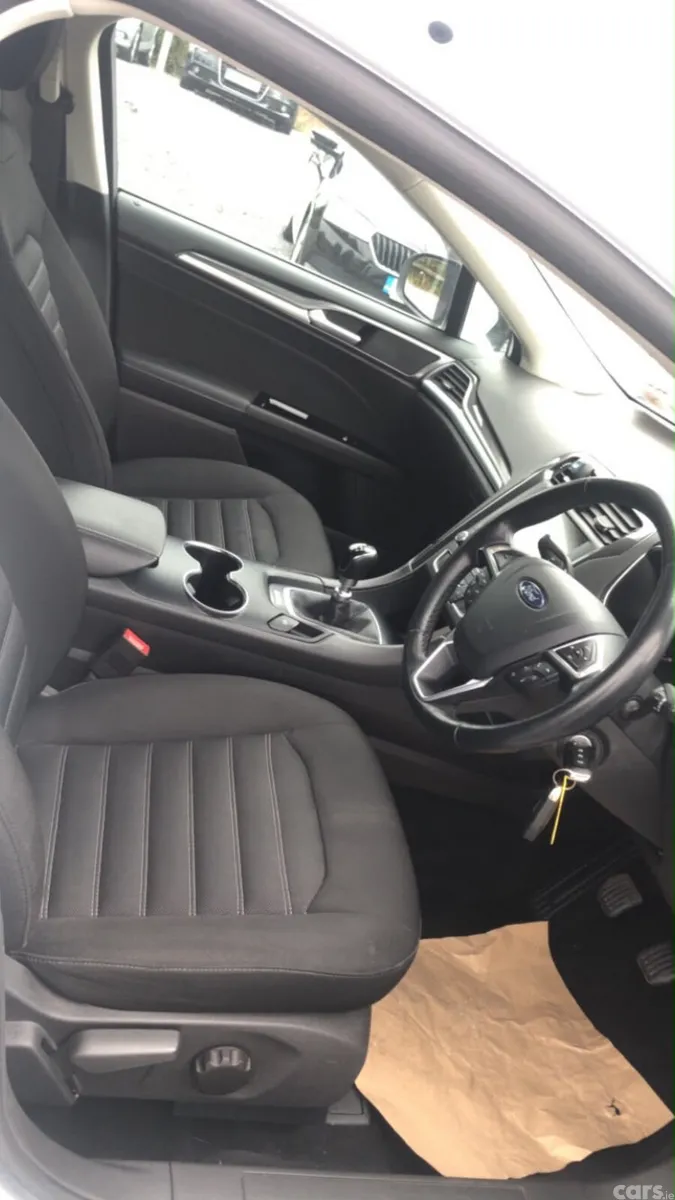 Ford Mondeo Hatchback, Diesel, 2019, White