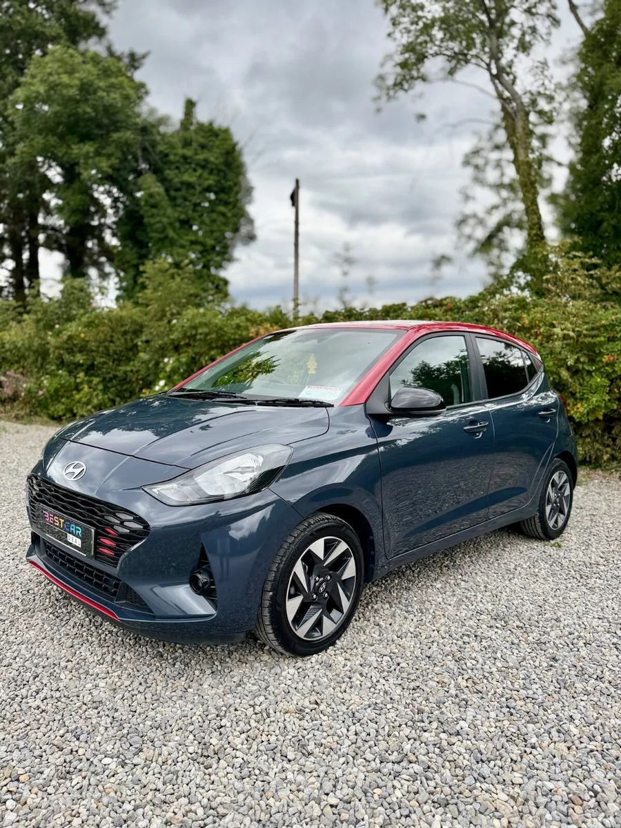 Hyundai i10 Hatchback, Petrol, 2023, Grey