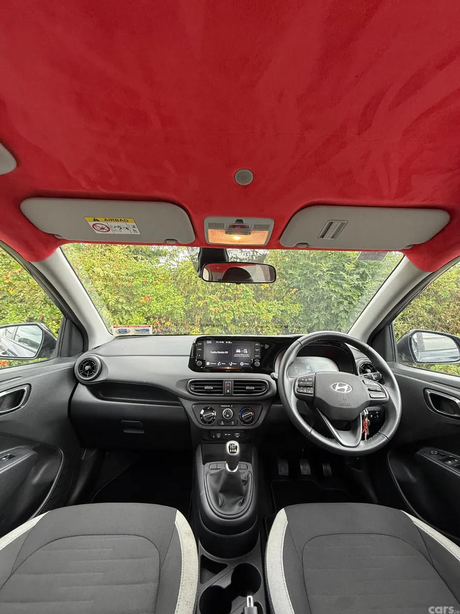 Hyundai i10 Hatchback, Petrol, 2023, Grey
