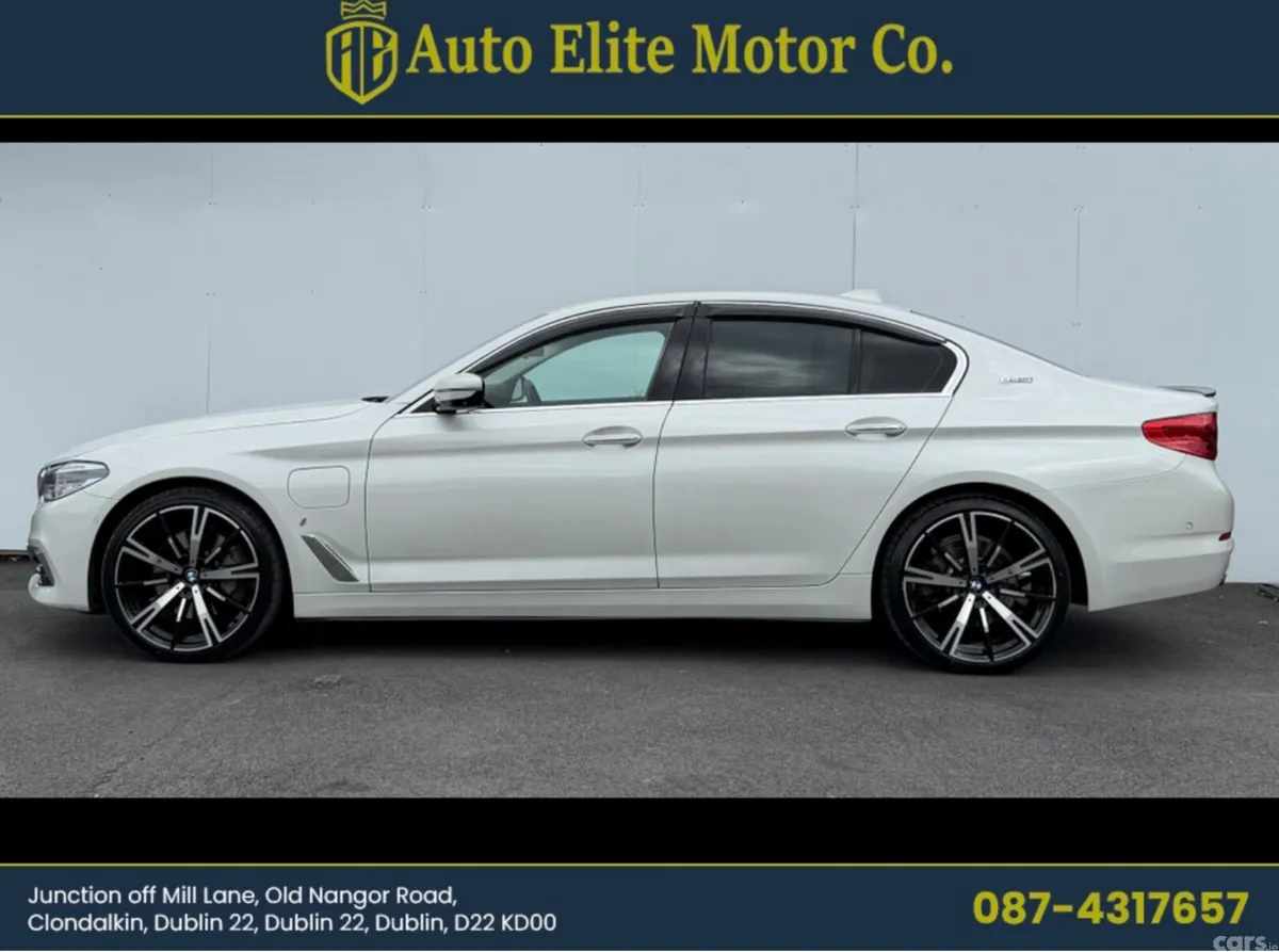 BMW 5-Series Saloon, Petrol Hybrid, 2017, White