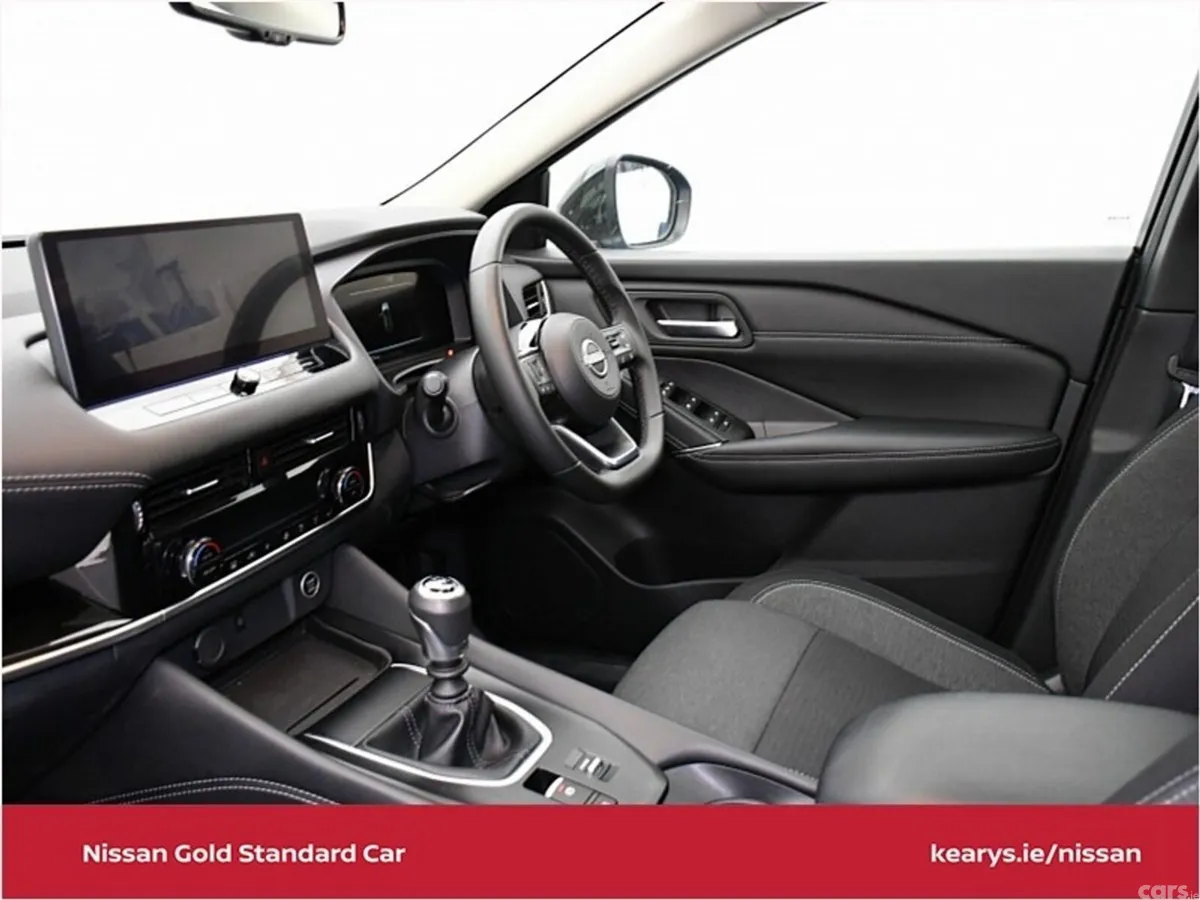 Nissan Qashqai MPV, Petrol, 2024, Blue