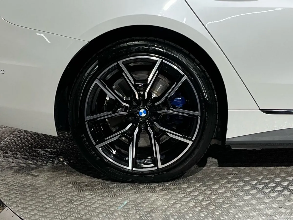 BMW i4 Hatchback, Electric, 2025, White