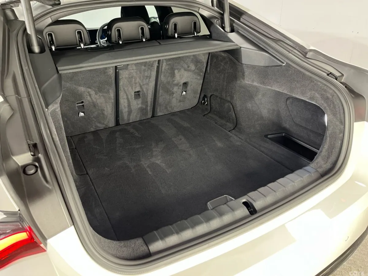 BMW i4 Hatchback, Electric, 2025, White