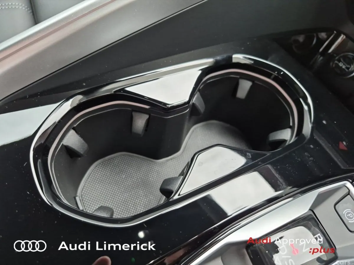 Audi Q5 SUV, Petrol Plug-in Hybrid, 2026, Blue