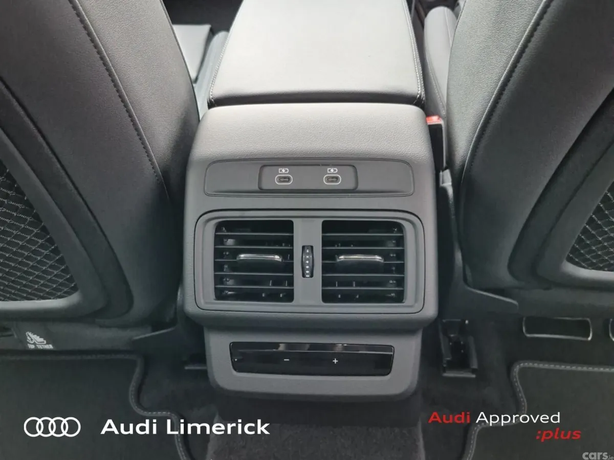 Audi Q5 SUV, Petrol Plug-in Hybrid, 2026, Blue