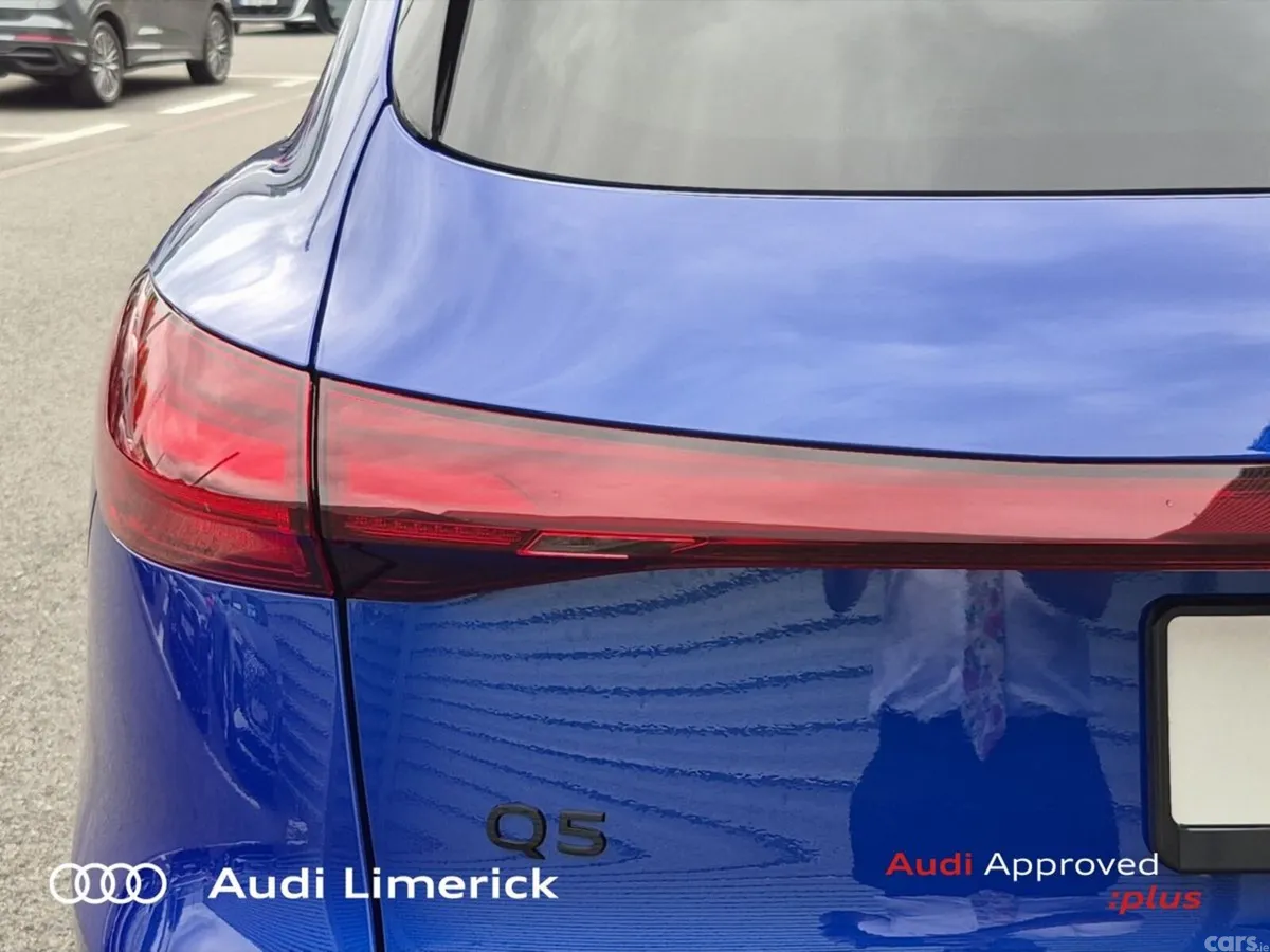 Audi Q5 SUV, Petrol Plug-in Hybrid, 2026, Blue