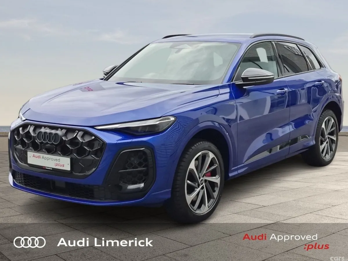 Audi Q5 SUV, Petrol Plug-in Hybrid, 2026, Blue