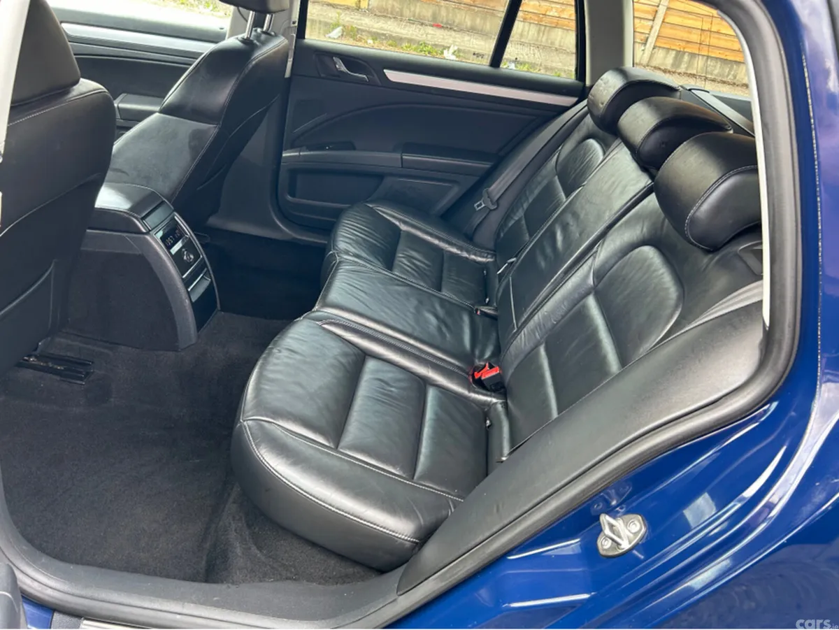 Skoda Superb Estate, Diesel, 2013, Blue