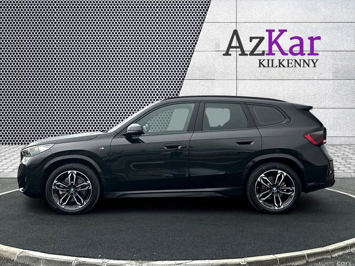 BMW iX1 SUV, Electric, 2023, Black