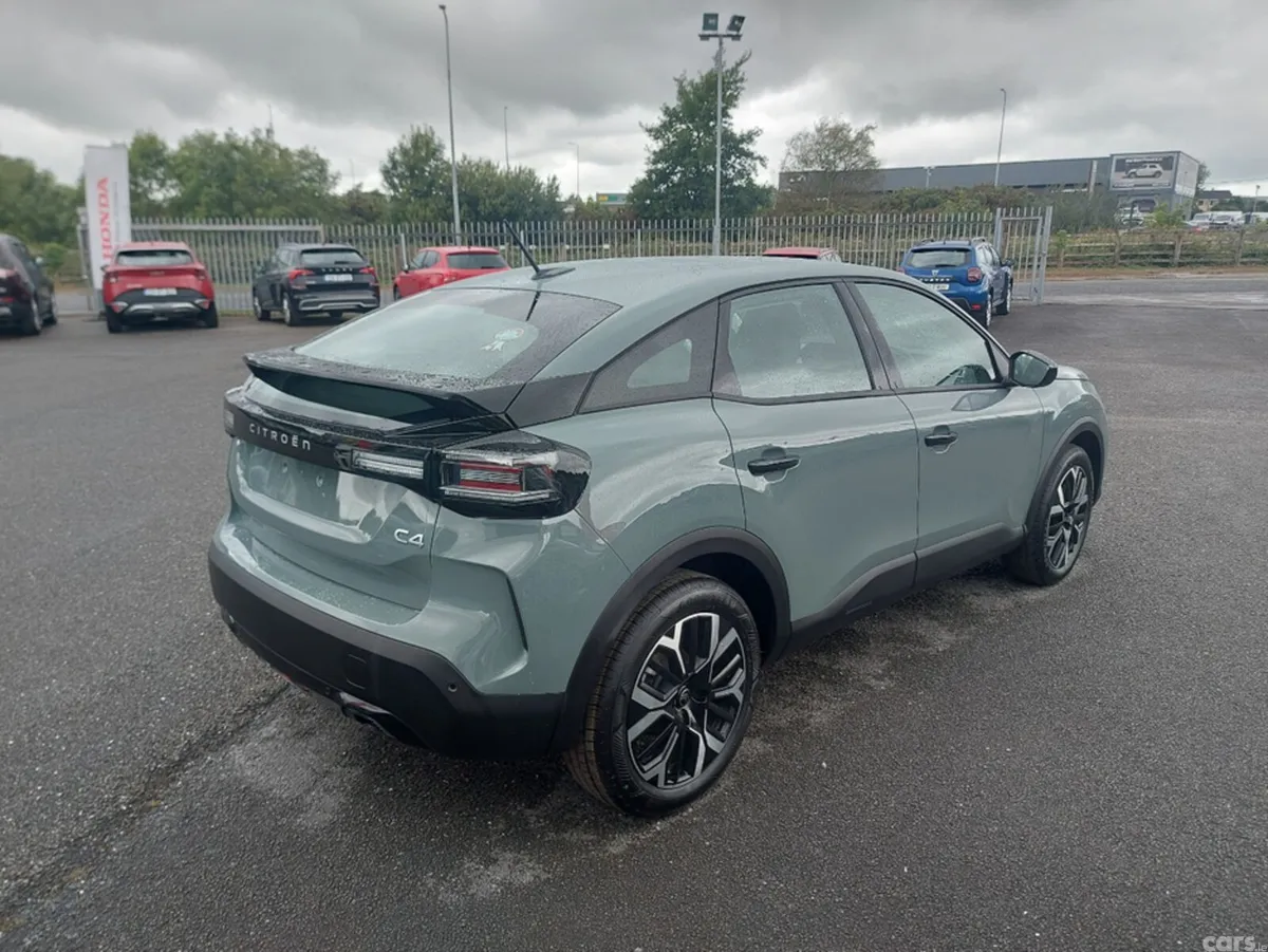 Citroen C4 Saloon, Petrol Hybrid, 2027, Green