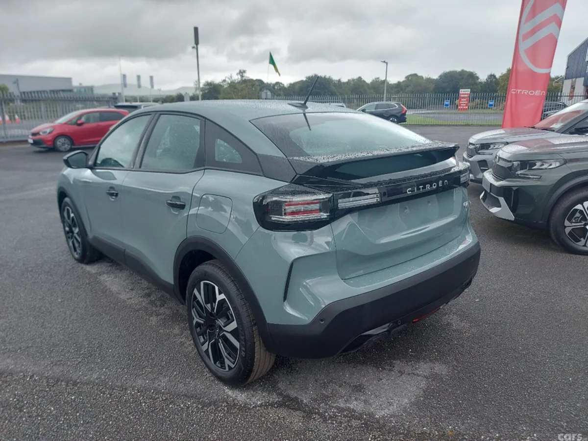 Citroen C4 Saloon, Petrol Hybrid, 2027, Green
