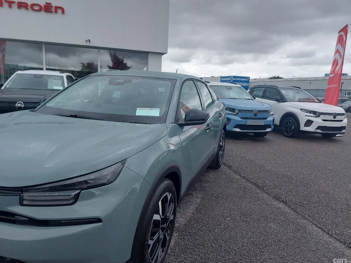 Citroen C4 Saloon, Petrol Hybrid, 2027, Green