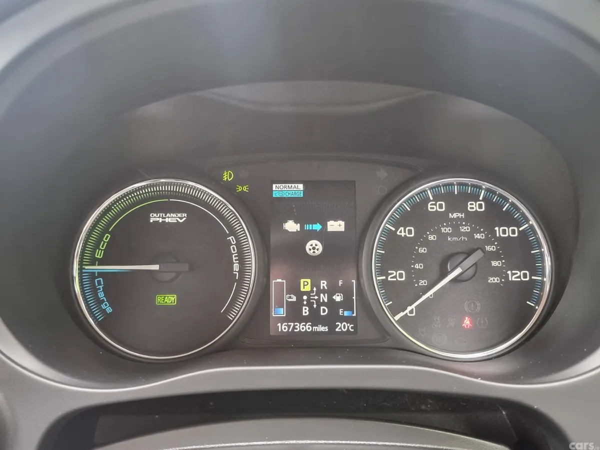 Mitsubishi Outlander SUV, Petrol Plug-in Hybrid, 2015, Grey