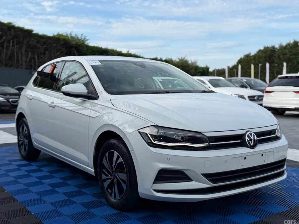 Volkswagen Polo Hatchback, Petrol, 2022, White