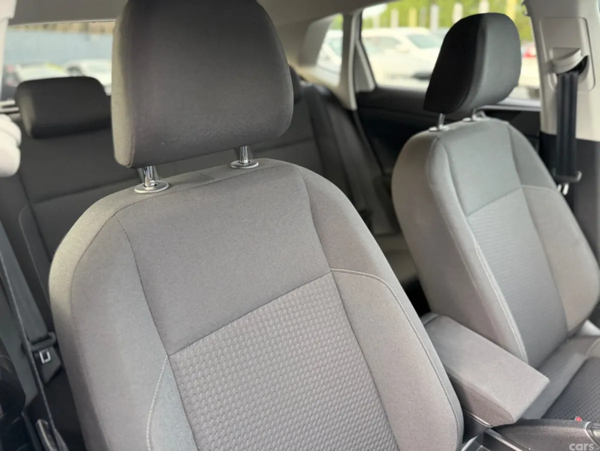 Volkswagen Polo Hatchback, Petrol, 2022, White