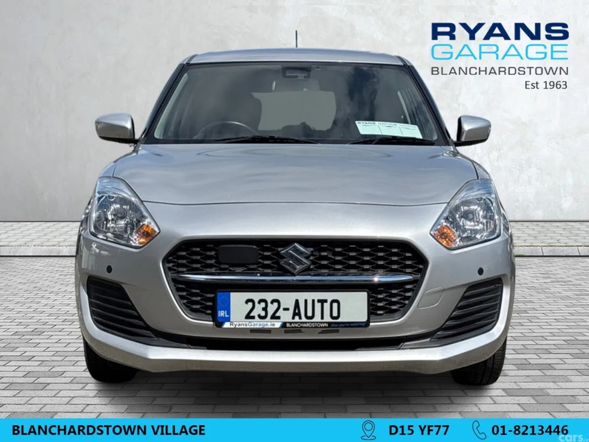Suzuki Swift Hatchback, Petrol, 2023, Silver