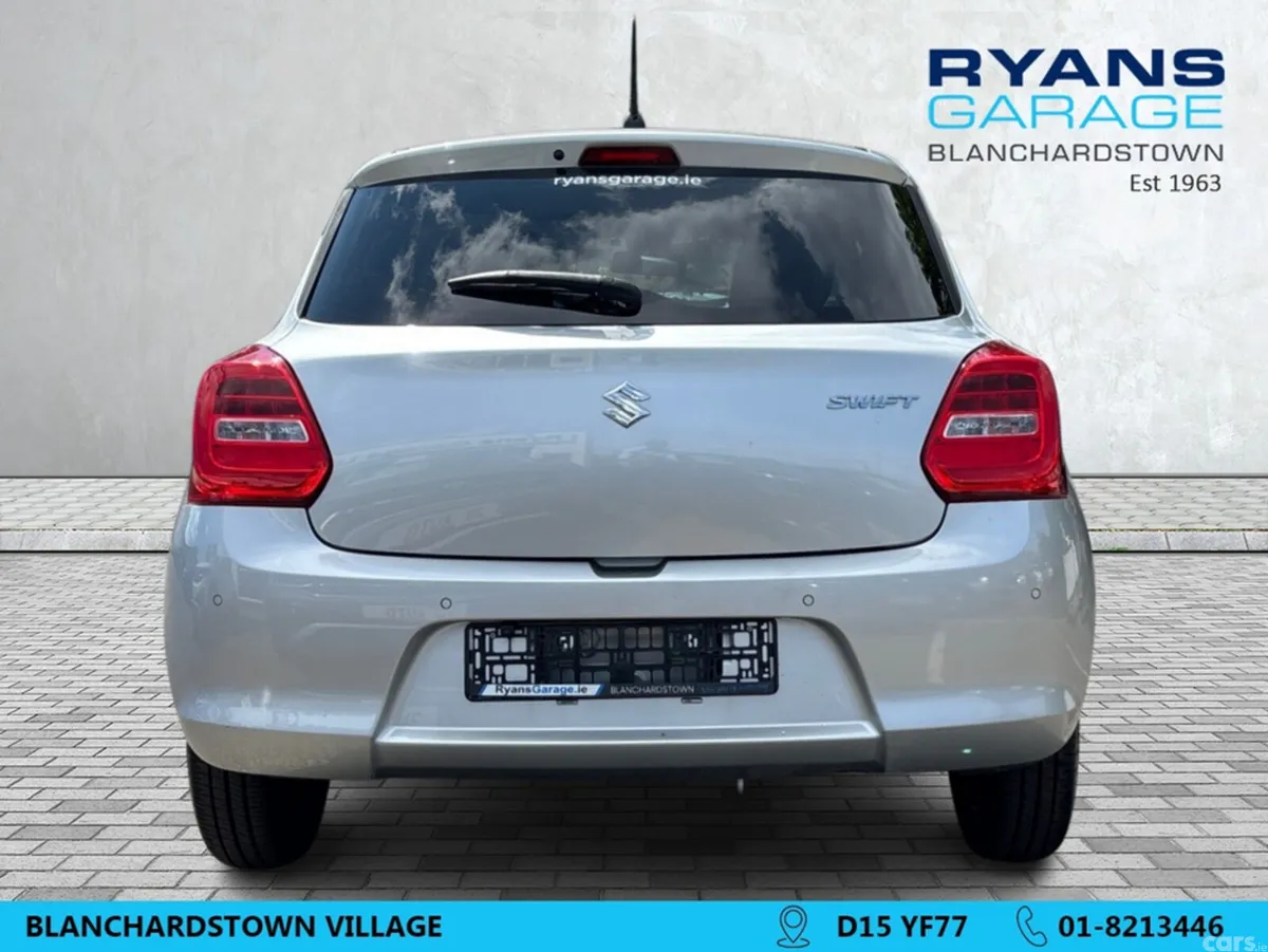 Suzuki Swift Hatchback, Petrol, 2023, Silver