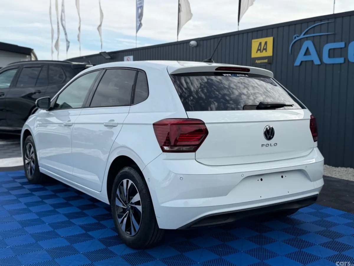 Volkswagen Polo Hatchback, Petrol, 2022, White