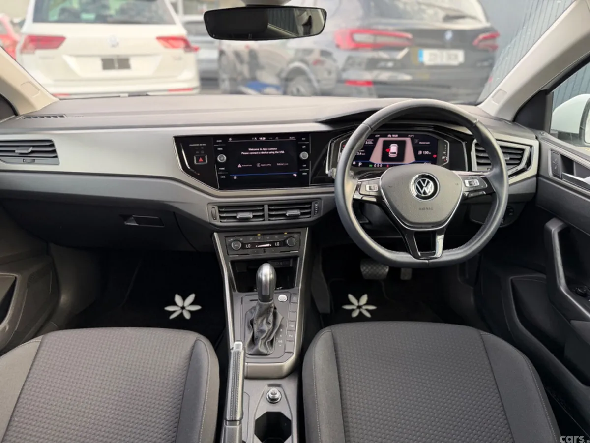 Volkswagen Polo Hatchback, Petrol, 2022, White