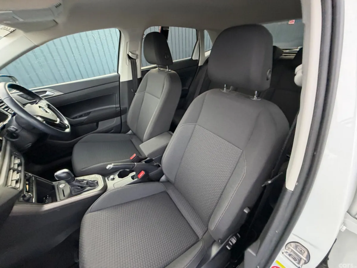 Volkswagen Polo Hatchback, Petrol, 2022, White