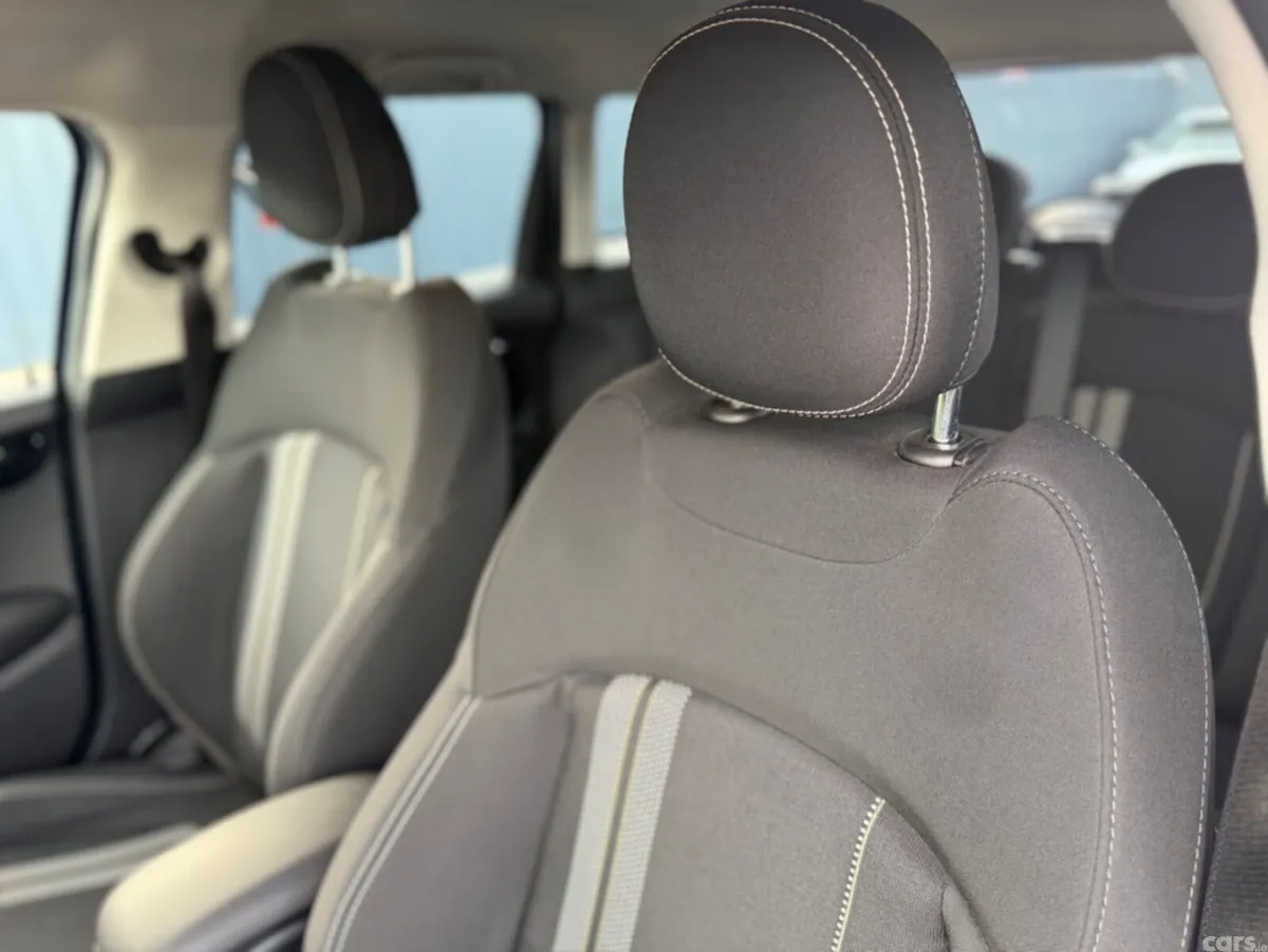 Mini Cooper Hatchback, Diesel, 2018, Blue