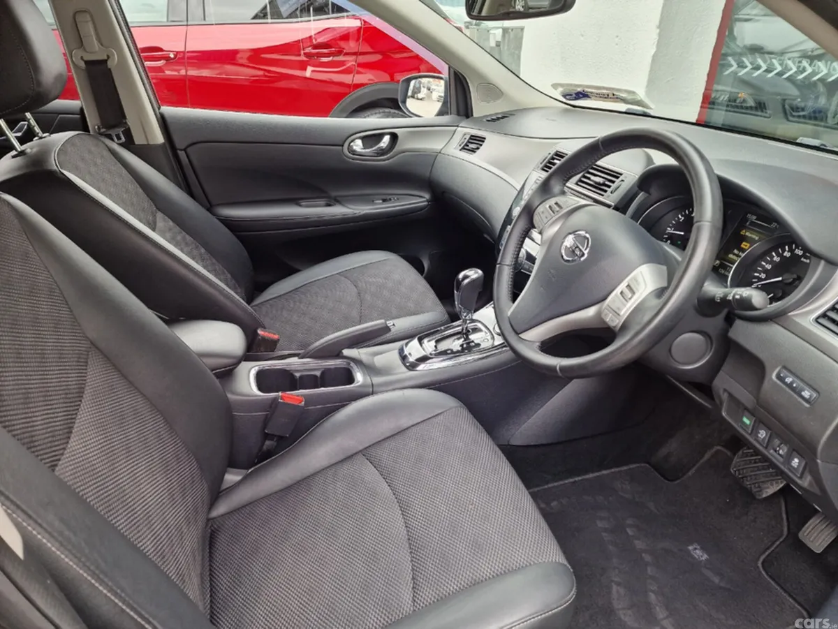 Nissan Pulsar Hatchback, Petrol, 2018, Black