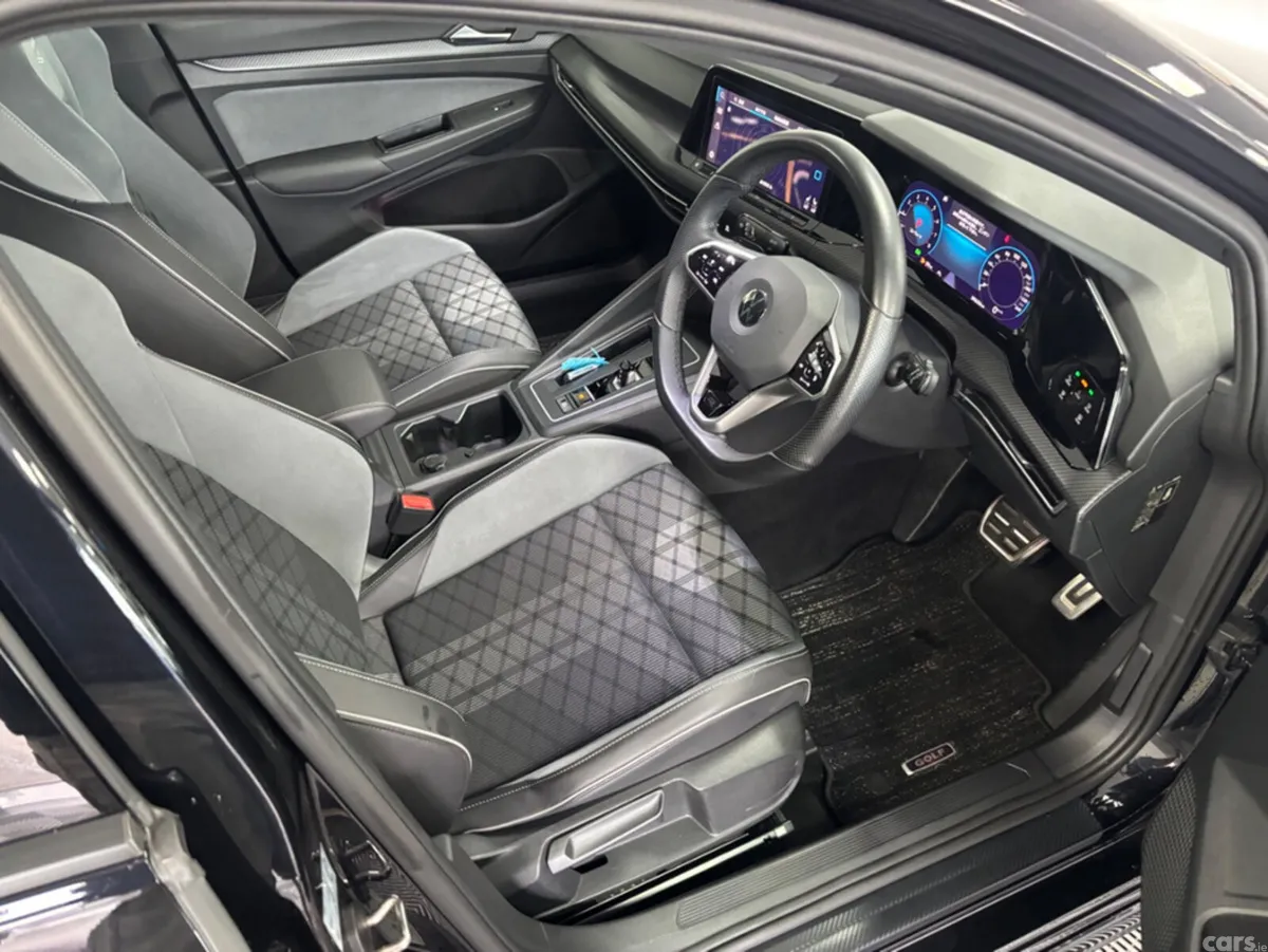 Volkswagen Golf Hatchback, Petrol, 2021, Black