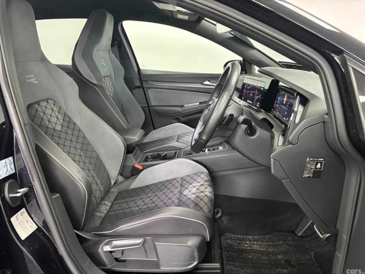 Volkswagen Golf Hatchback, Petrol, 2021, Black