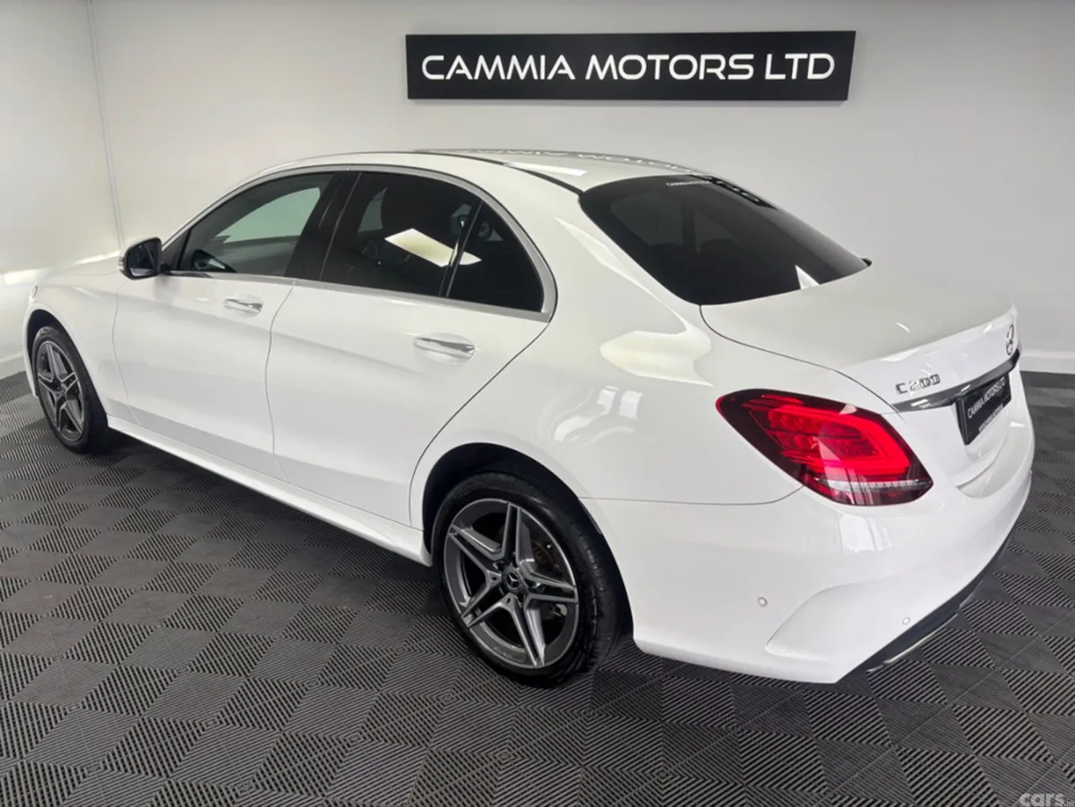 Mercedes-Benz C-Class Saloon, Petrol Hybrid, 2019, White